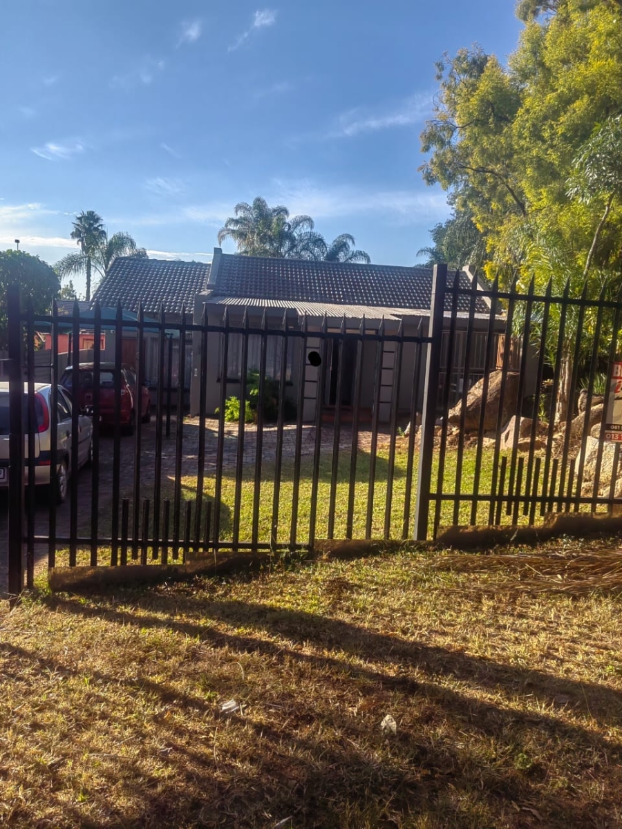 3 Bedroom Property for Sale in West Acres Mpumalanga