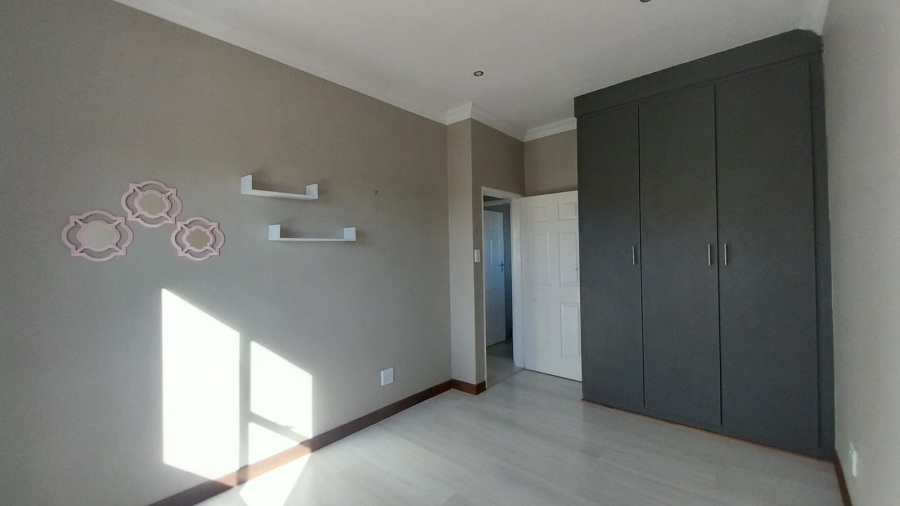 To Let 3 Bedroom Property for Rent in Terra Nova Mpumalanga