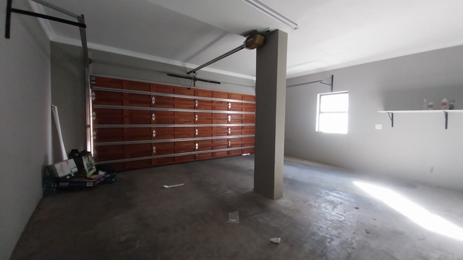 To Let 3 Bedroom Property for Rent in Terra Nova Mpumalanga