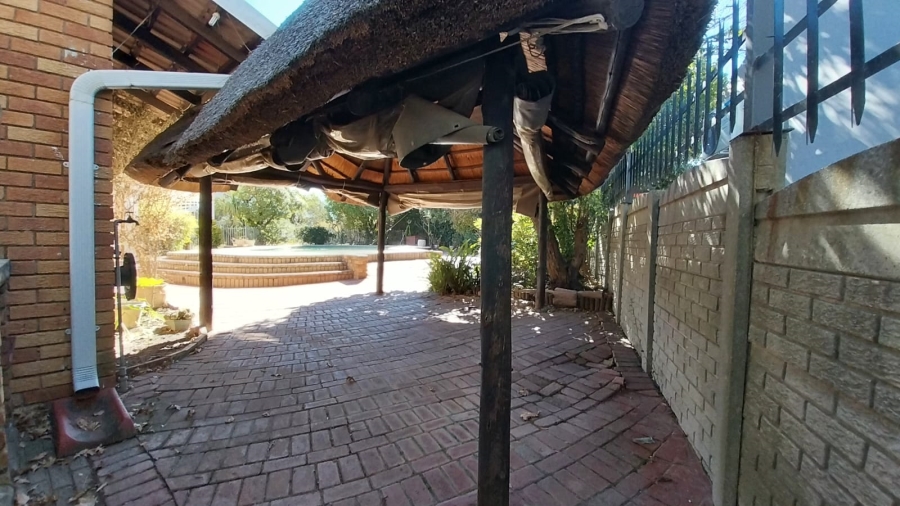 5 Bedroom Property for Sale in Secunda Mpumalanga