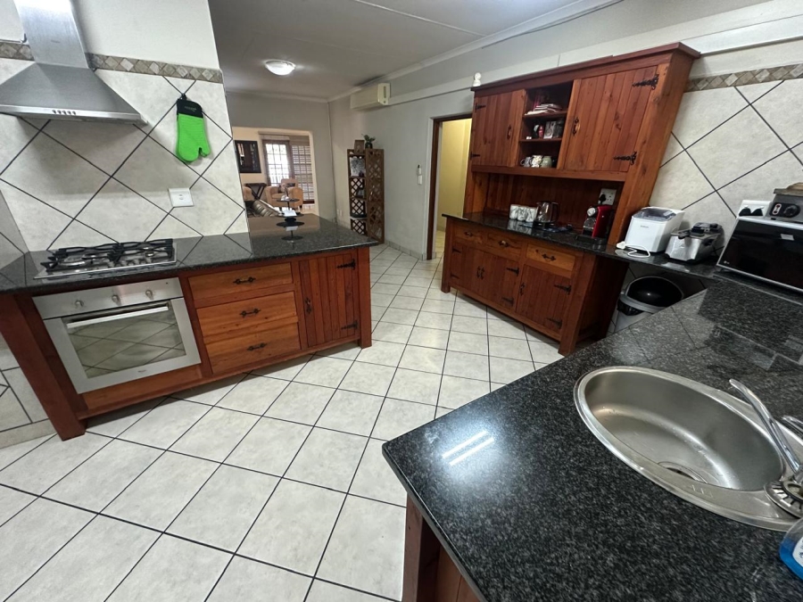 4 Bedroom Property for Sale in Nelspruit Ext 5 Mpumalanga