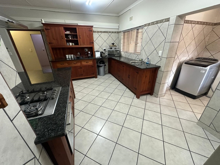 4 Bedroom Property for Sale in Nelspruit Ext 5 Mpumalanga