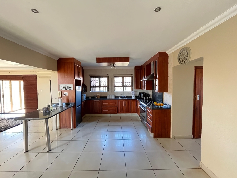 To Let 4 Bedroom Property for Rent in Reyno Ridge Mpumalanga