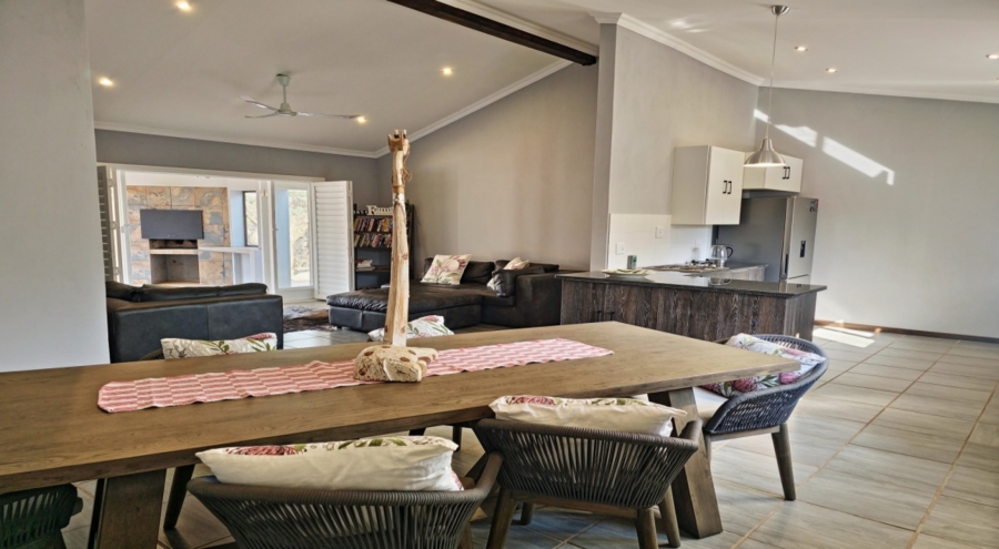 3 Bedroom Property for Sale in Marloth Park Mpumalanga