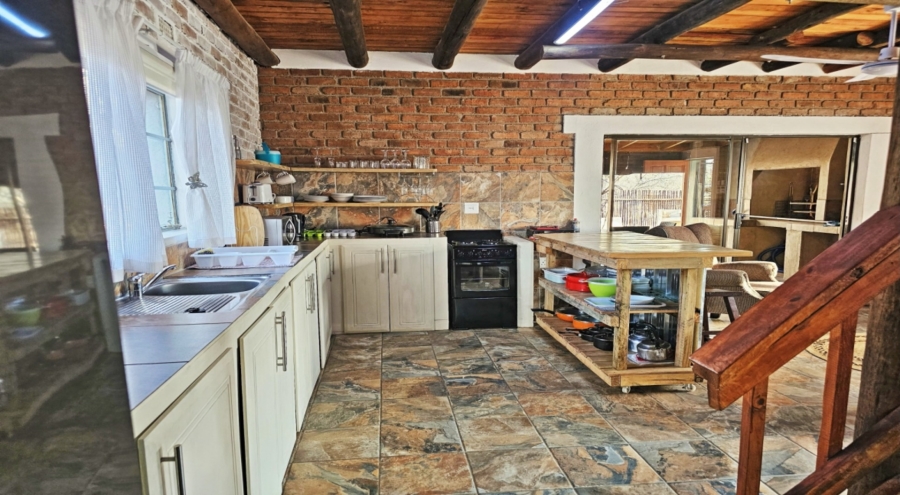 2 Bedroom Property for Sale in Marloth Park Mpumalanga