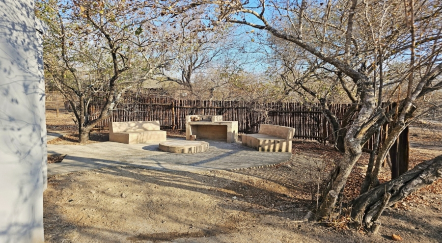 2 Bedroom Property for Sale in Marloth Park Mpumalanga