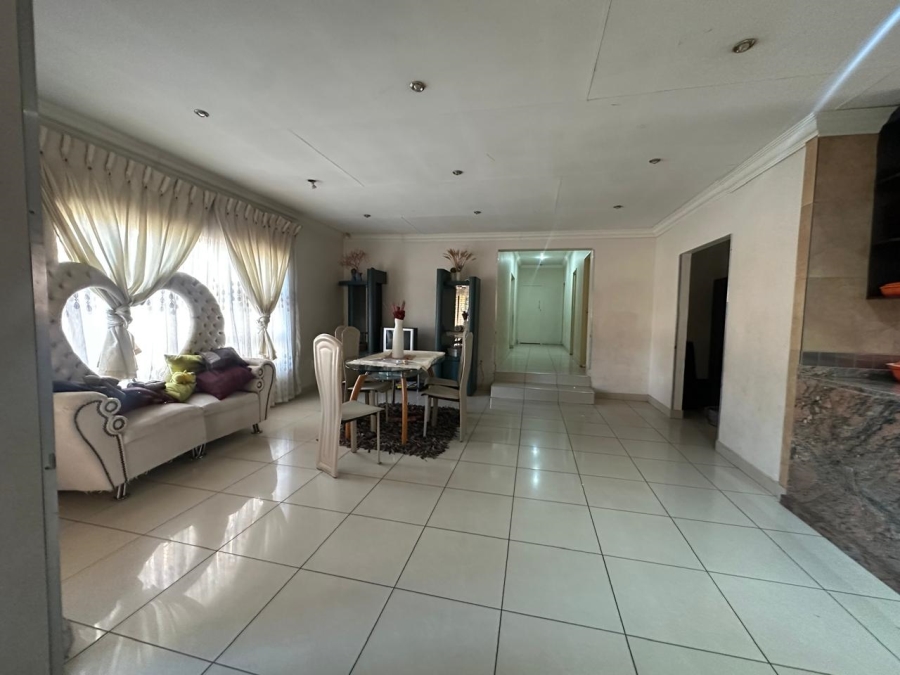 4 Bedroom Property for Sale in Pine Ridge Mpumalanga