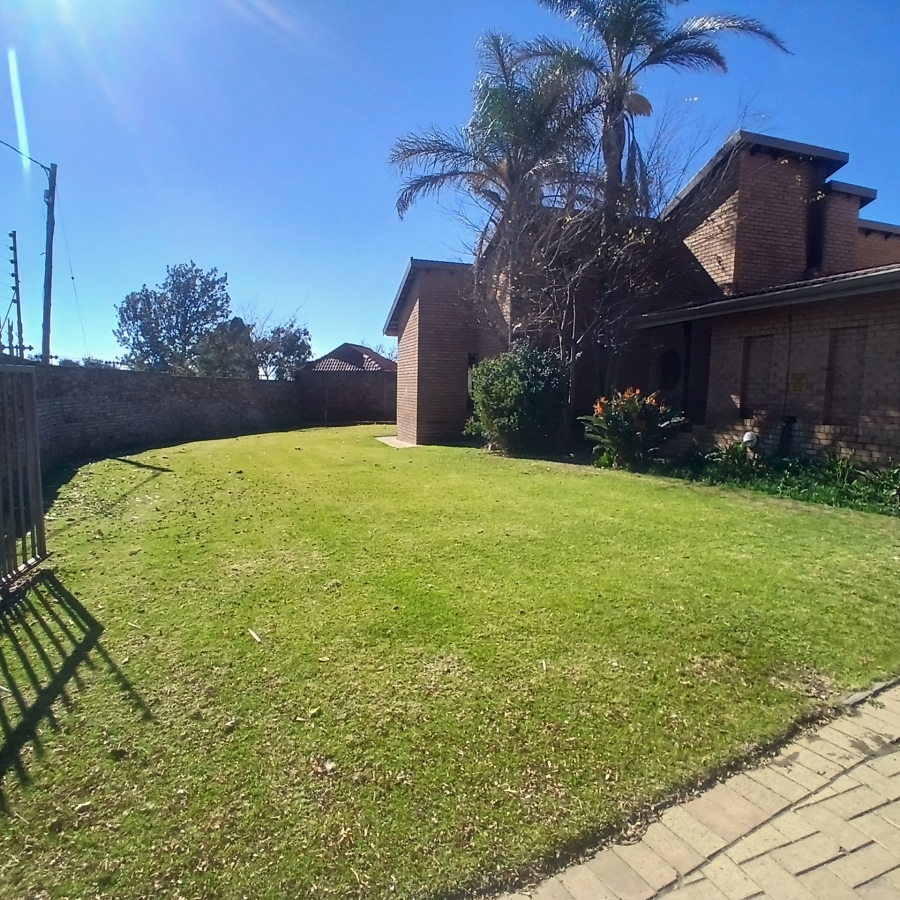 4 Bedroom Property for Sale in Leslie Mpumalanga