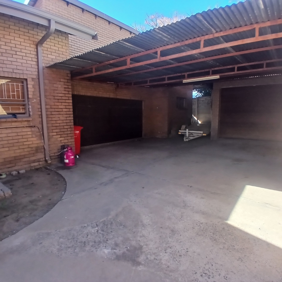 4 Bedroom Property for Sale in Leslie Mpumalanga