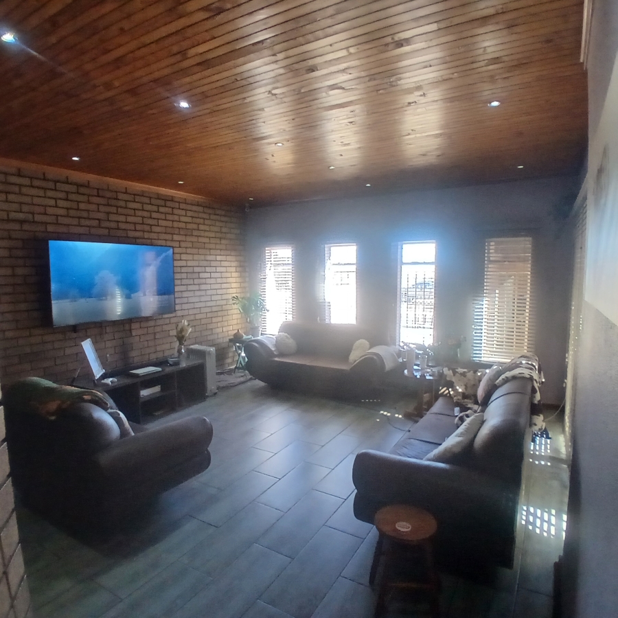 4 Bedroom Property for Sale in Leslie Mpumalanga