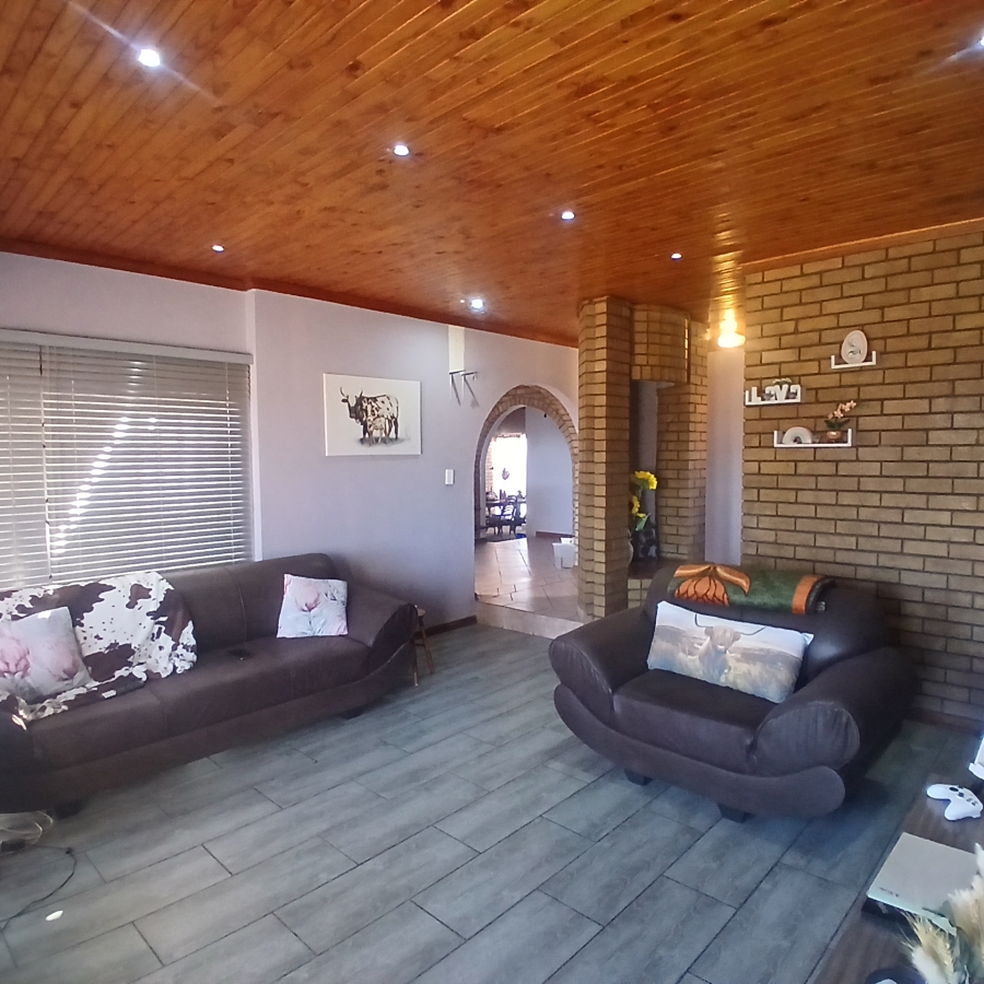 4 Bedroom Property for Sale in Leslie Mpumalanga