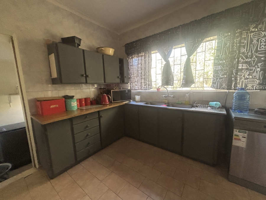 4 Bedroom Property for Sale in Model Park Mpumalanga