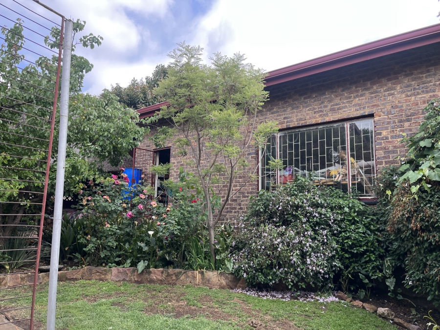 4 Bedroom Property for Sale in Model Park Mpumalanga