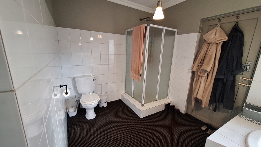 To Let 4 Bedroom Property for Rent in Reyno Ridge Mpumalanga