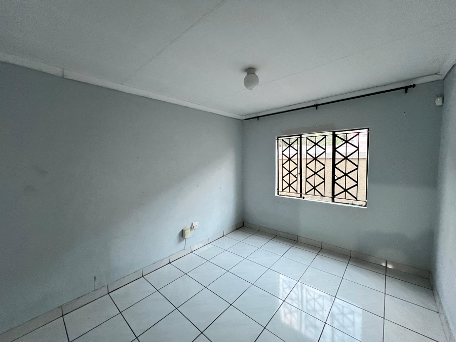 3 Bedroom Property for Sale in Kamagugu Mpumalanga