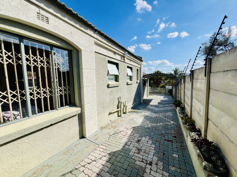 3 Bedroom Property for Sale in Stonehenge Mpumalanga