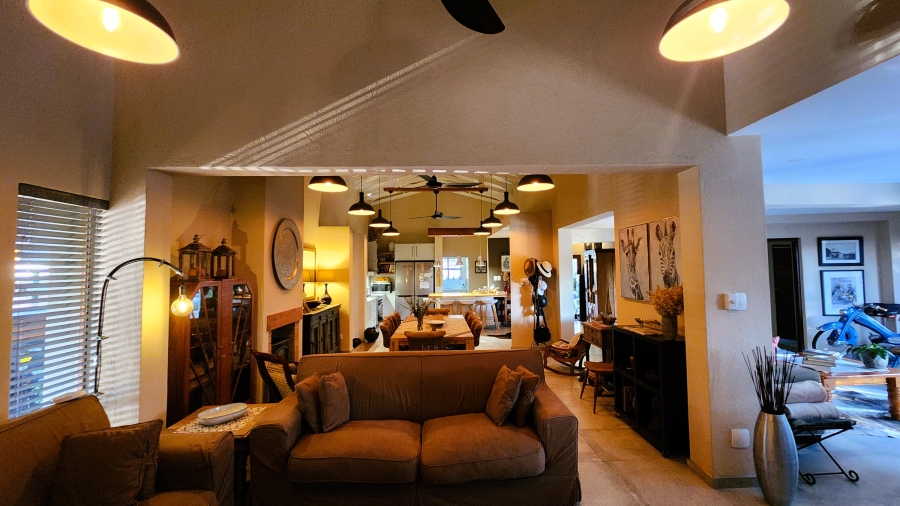 3 Bedroom Property for Sale in Matumi Golf Estate Mpumalanga
