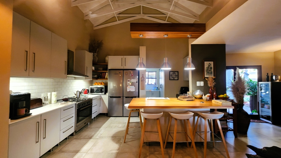 3 Bedroom Property for Sale in Matumi Golf Estate Mpumalanga