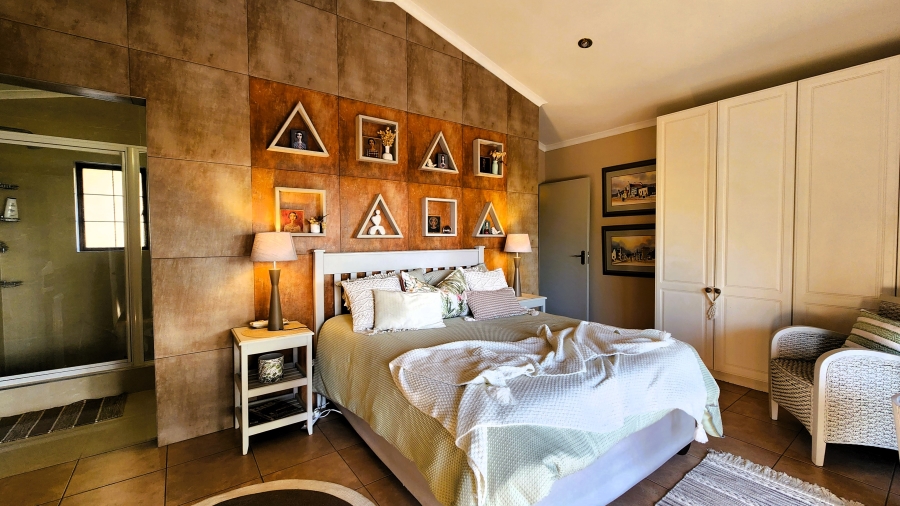 3 Bedroom Property for Sale in Matumi Golf Estate Mpumalanga