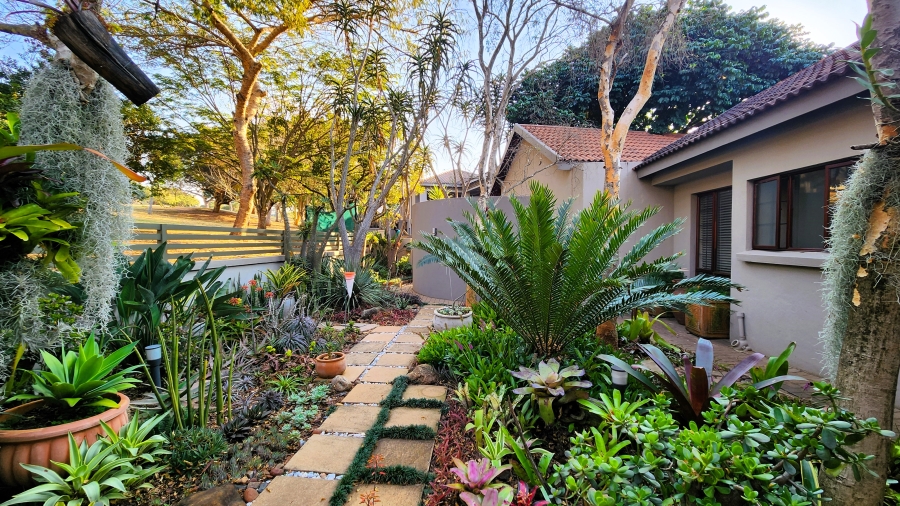 3 Bedroom Property for Sale in Matumi Golf Estate Mpumalanga