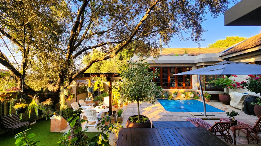 3 Bedroom Property for Sale in Matumi Golf Estate Mpumalanga