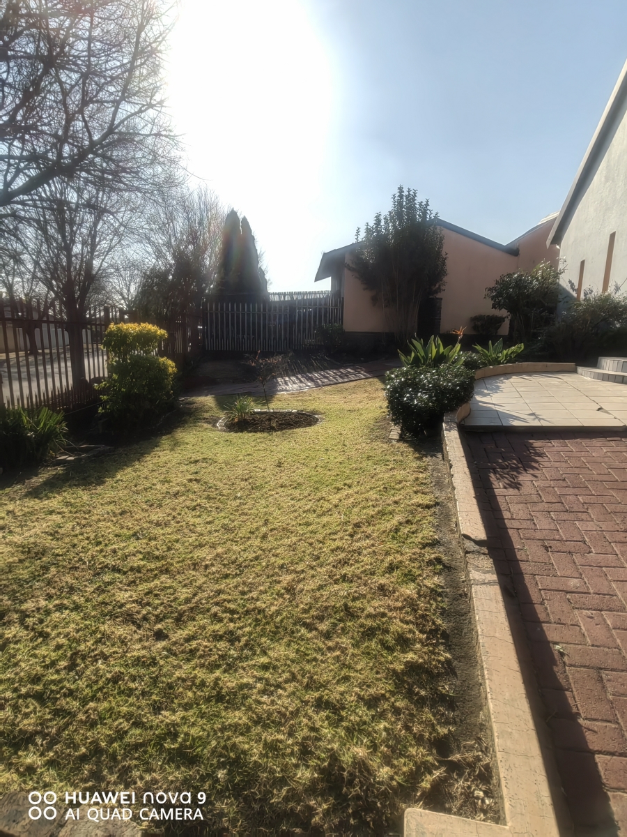 4 Bedroom Property for Sale in Secunda Mpumalanga
