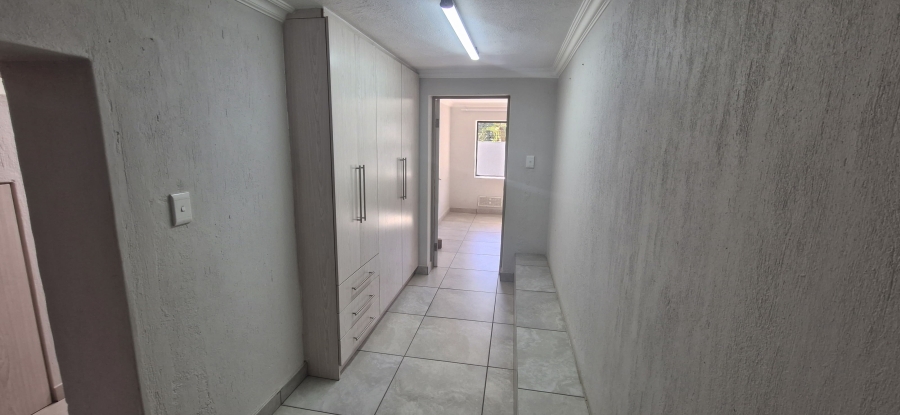 4 Bedroom Property for Sale in Nelspruit Ext 9 Mpumalanga