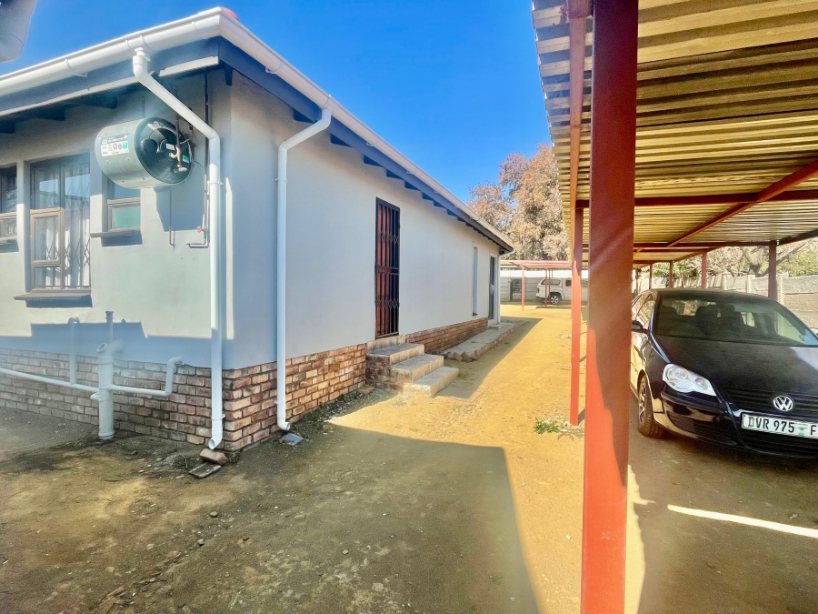 To Let 1 Bedroom Property for Rent in Secunda Mpumalanga