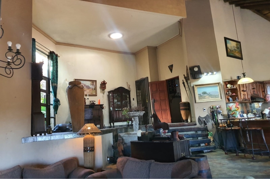 5 Bedroom Property for Sale in Nelspruit Mpumalanga
