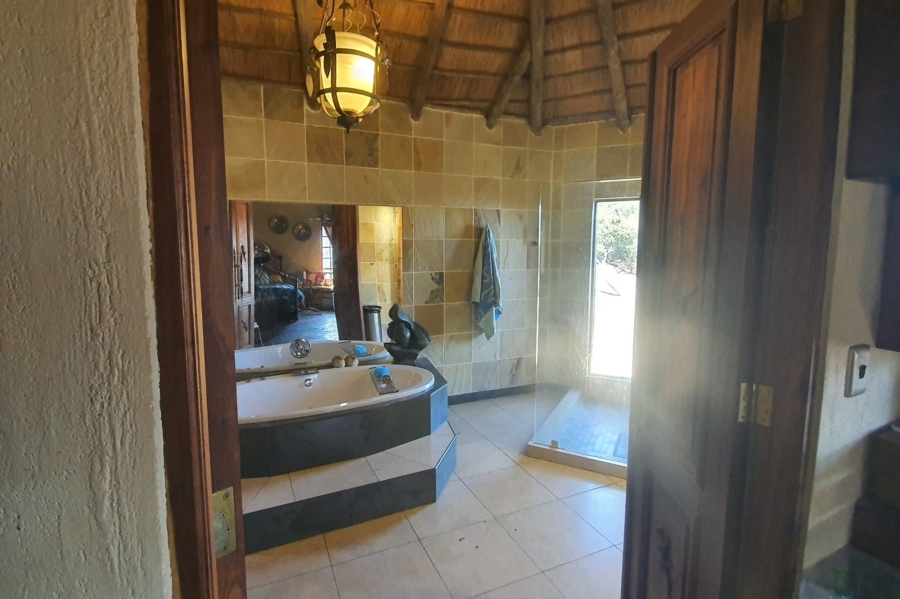 5 Bedroom Property for Sale in Nelspruit Mpumalanga