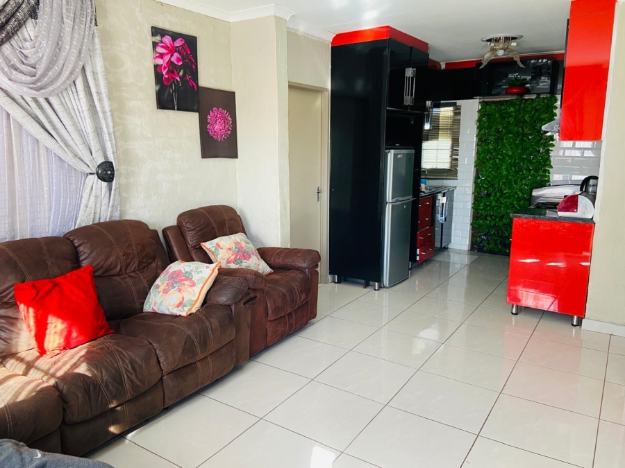 To Let 3 Bedroom Property for Rent in Noordrand Mpumalanga