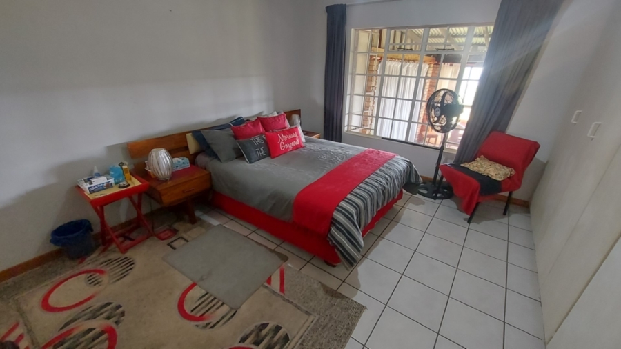 To Let 3 Bedroom Property for Rent in White River Mpumalanga