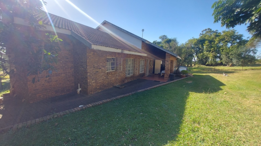 To Let 3 Bedroom Property for Rent in White River Mpumalanga