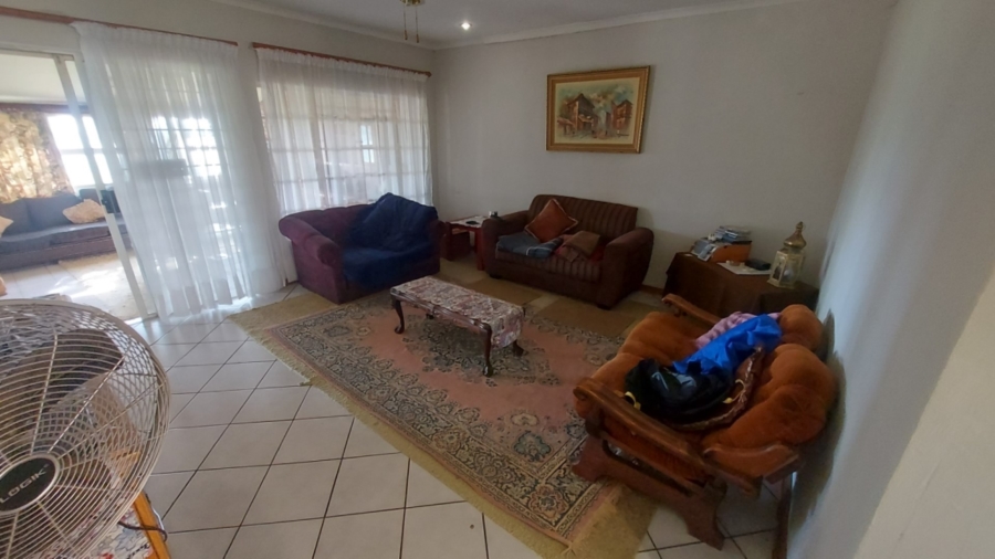 To Let 3 Bedroom Property for Rent in White River Mpumalanga