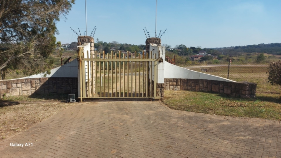 To Let 4 Bedroom Property for Rent in White River Mpumalanga