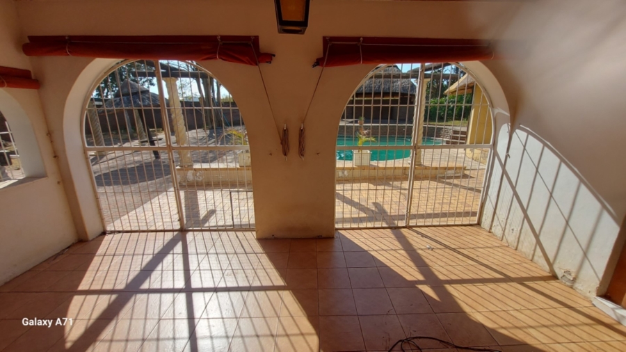 To Let 4 Bedroom Property for Rent in White River Mpumalanga