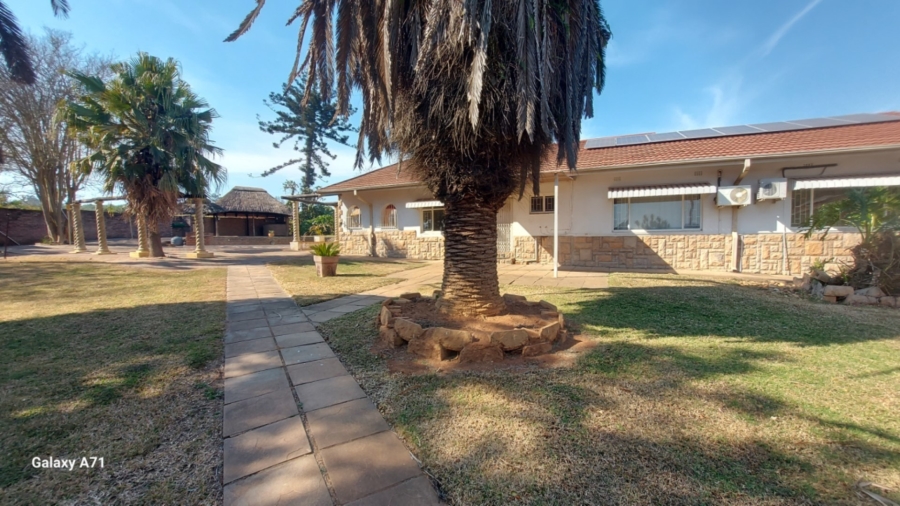 To Let 4 Bedroom Property for Rent in White River Mpumalanga
