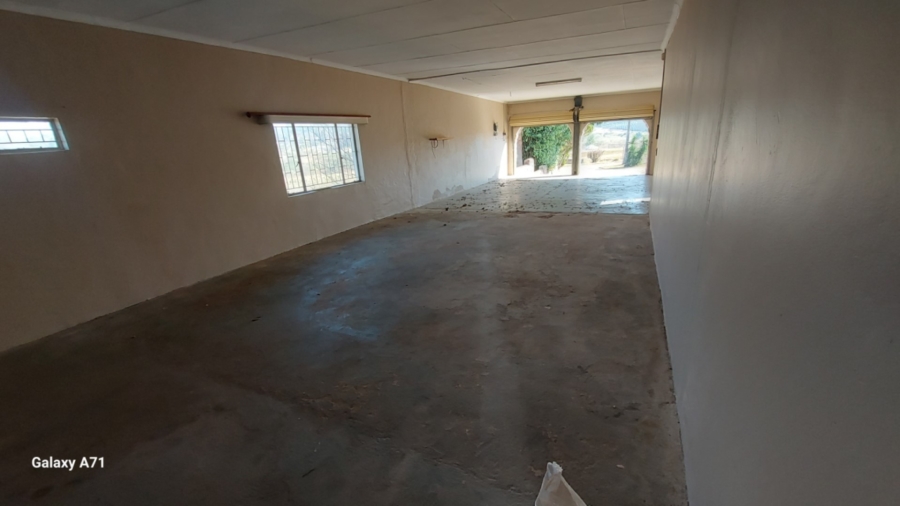 To Let 4 Bedroom Property for Rent in White River Mpumalanga