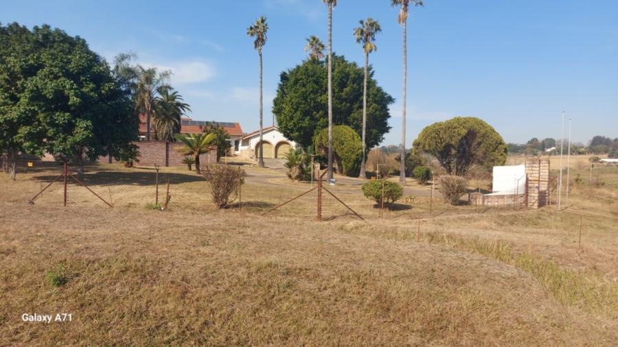To Let 4 Bedroom Property for Rent in White River Mpumalanga