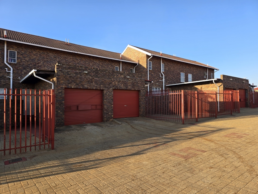 16 Bedroom Property for Sale in Balfour Mpumalanga