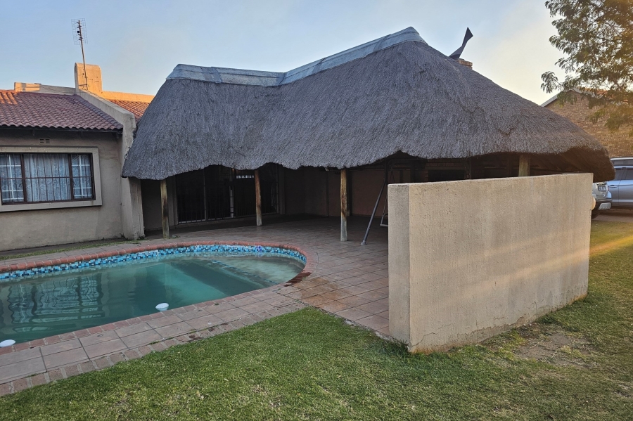4 Bedroom Property for Sale in Reyno Ridge Mpumalanga