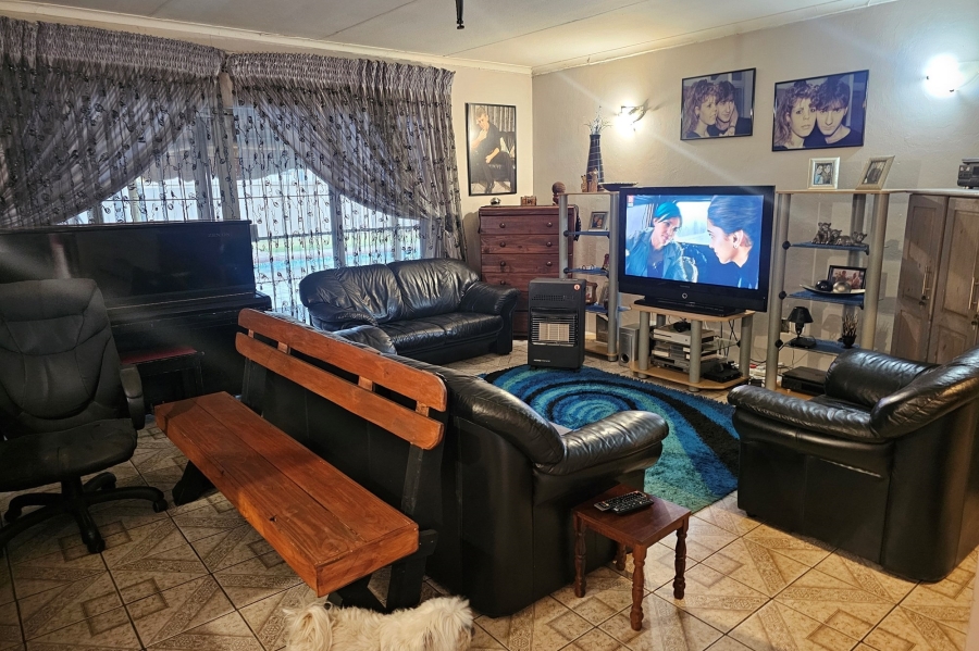4 Bedroom Property for Sale in Reyno Ridge Mpumalanga