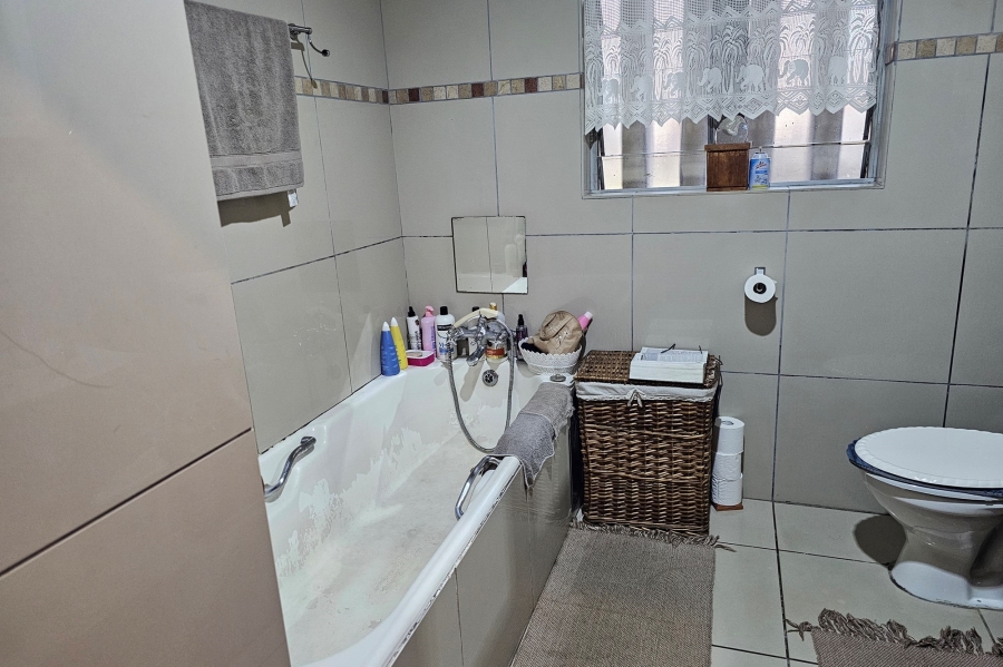 4 Bedroom Property for Sale in Reyno Ridge Mpumalanga