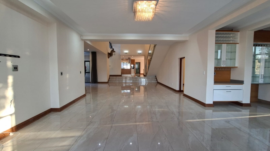 6 Bedroom Property for Sale in Shandon Mpumalanga