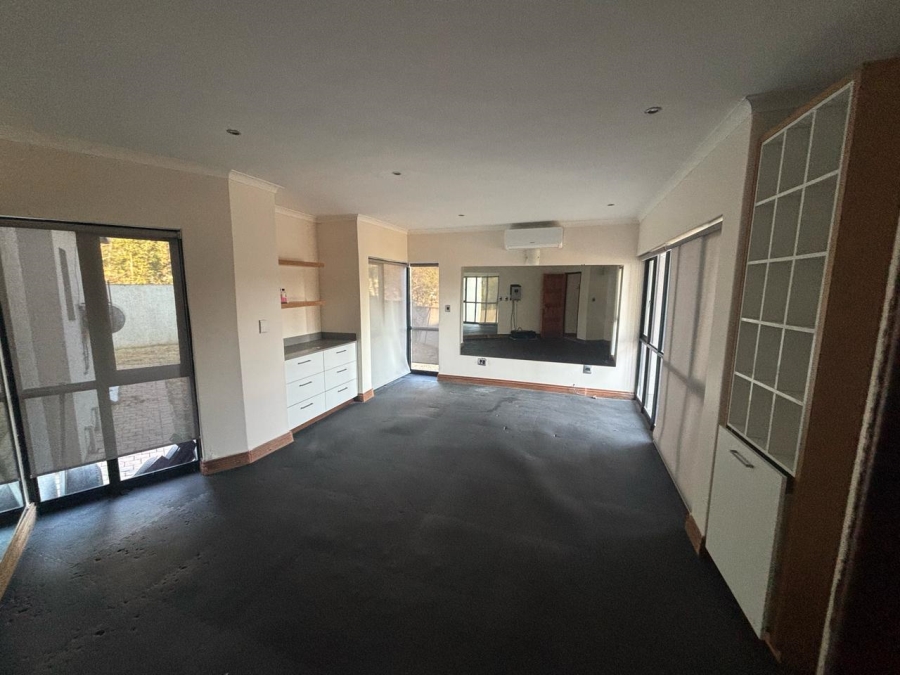 6 Bedroom Property for Sale in Shandon Mpumalanga