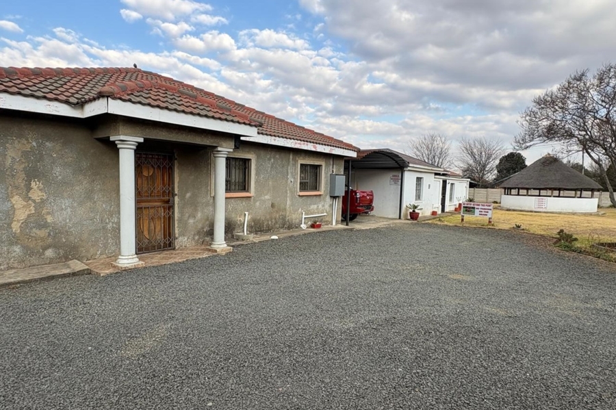 14 Bedroom Property for Sale in Volksrust Mpumalanga
