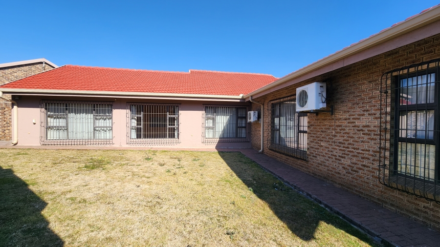 3 Bedroom Property for Sale in Leslie Mpumalanga