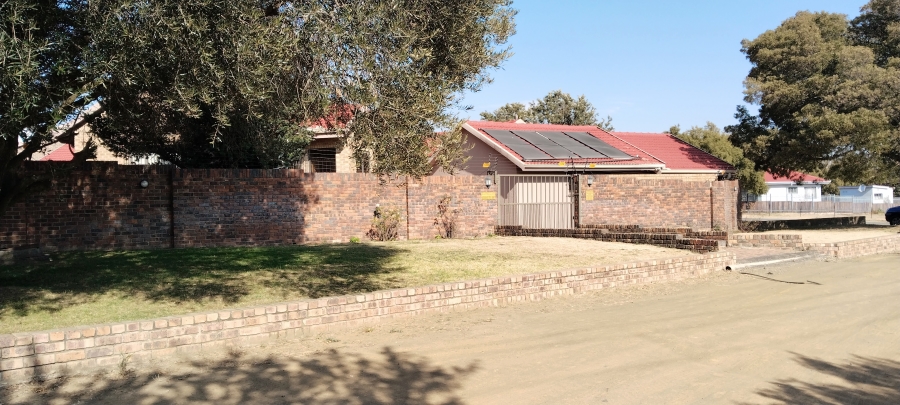 3 Bedroom Property for Sale in Leslie Mpumalanga