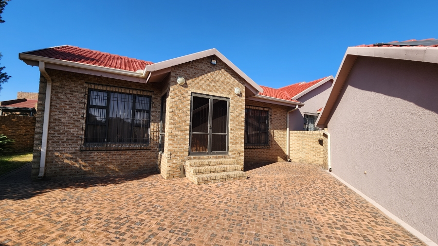 3 Bedroom Property for Sale in Leslie Mpumalanga