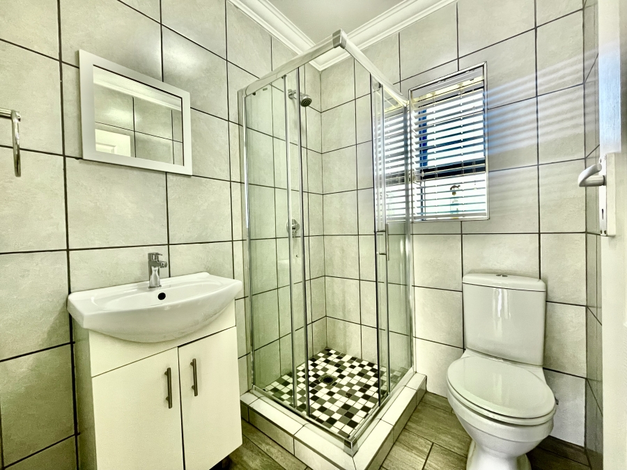 4 Bedroom Property for Sale in Cosmosrand Mpumalanga